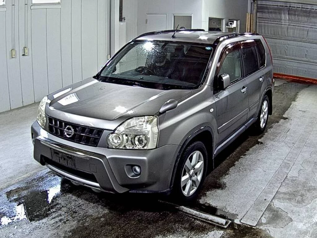 Nissan X-Trail  с аукциона в Японии