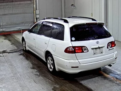 Toyota Caldina