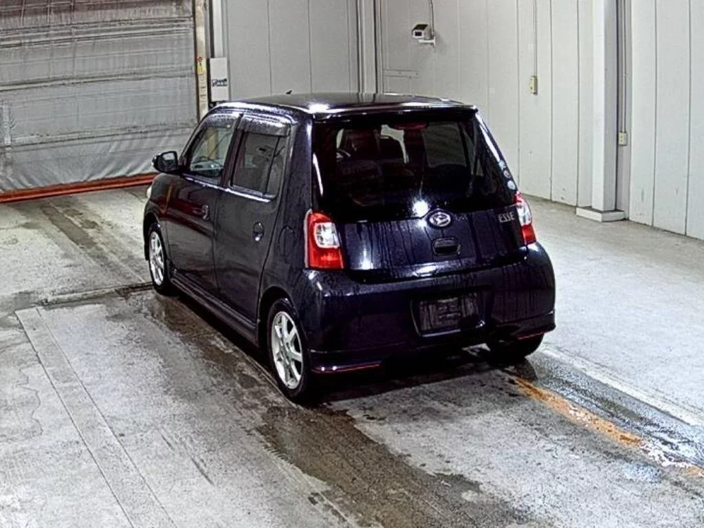 Daihatsu Esse  с аукциона в Японии