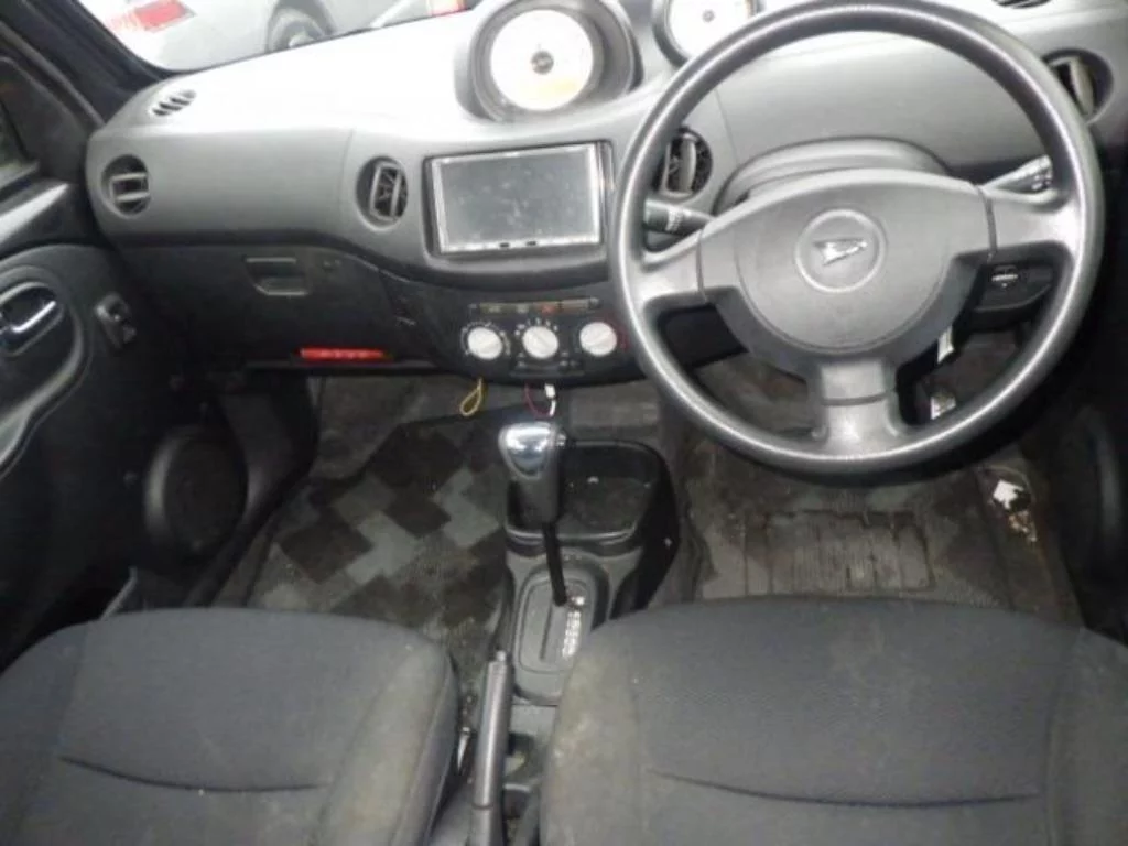 Daihatsu Esse  с аукциона в Японии
