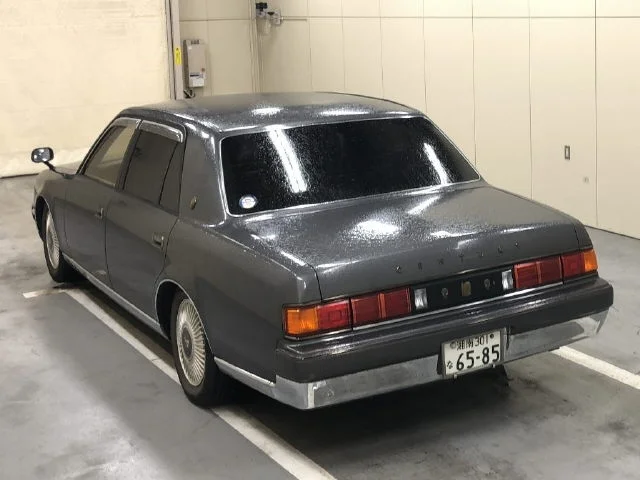 Toyota Century  с аукциона в Японии