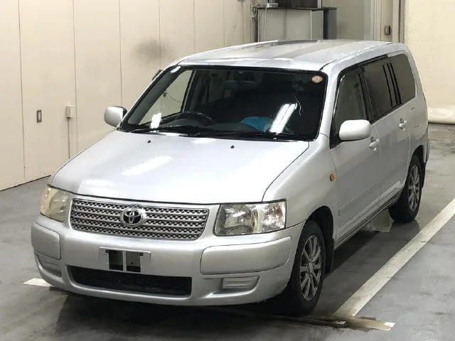 Toyota Succeed 2004