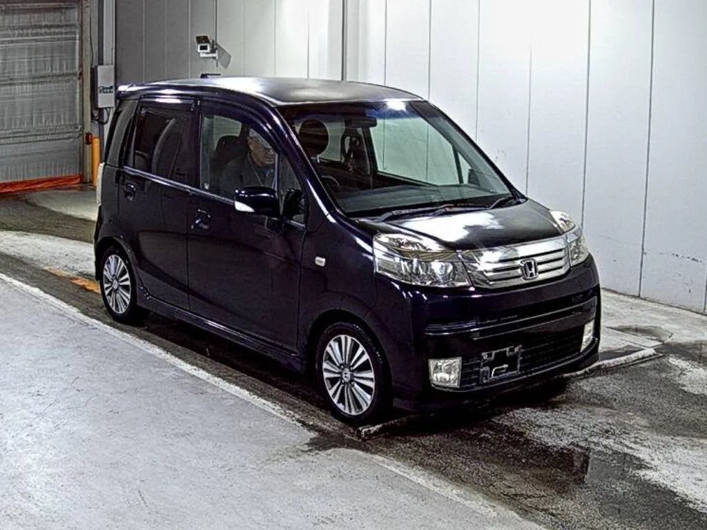 Honda Life 2010