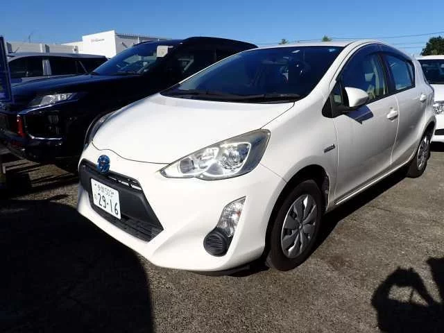 Toyota Aqua 2016