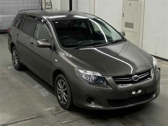 Toyota Corolla Fielder 2011