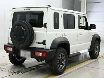 SUZUKI JIMNY NOMADE
