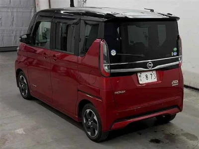 NISSAN ROOX