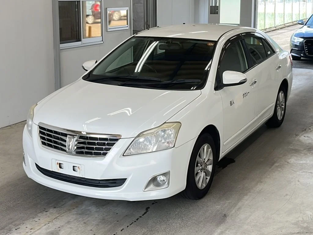 Toyota Premio 2015