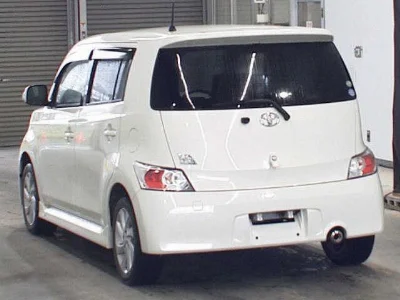 TOYOTA BB