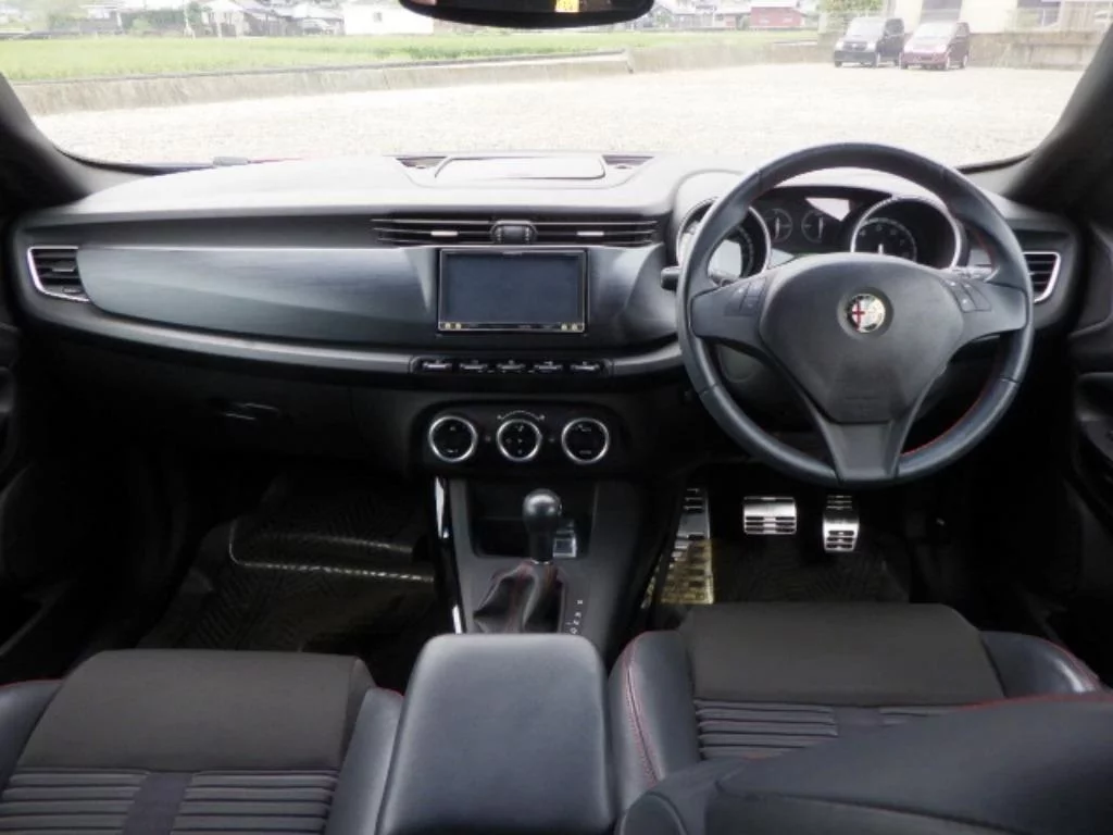 Alfa Romeo Giulietta  с аукциона в Японии