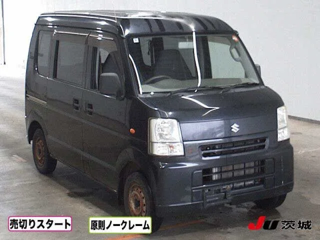 Suzuki Every 2010