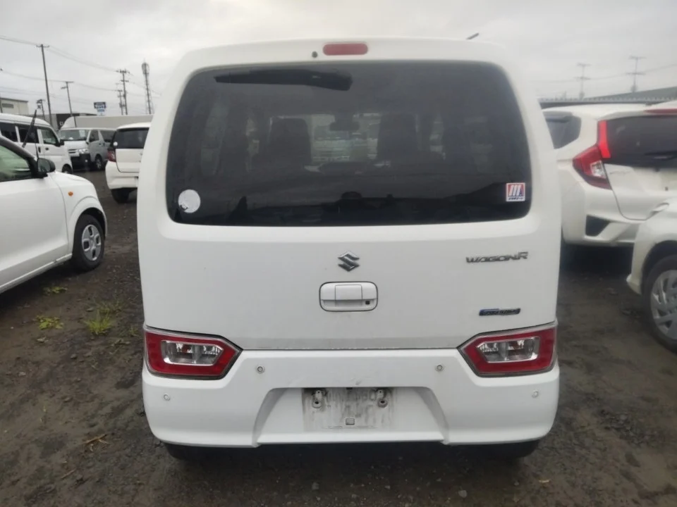 Suzuki Wagon R  с аукциона в Японии