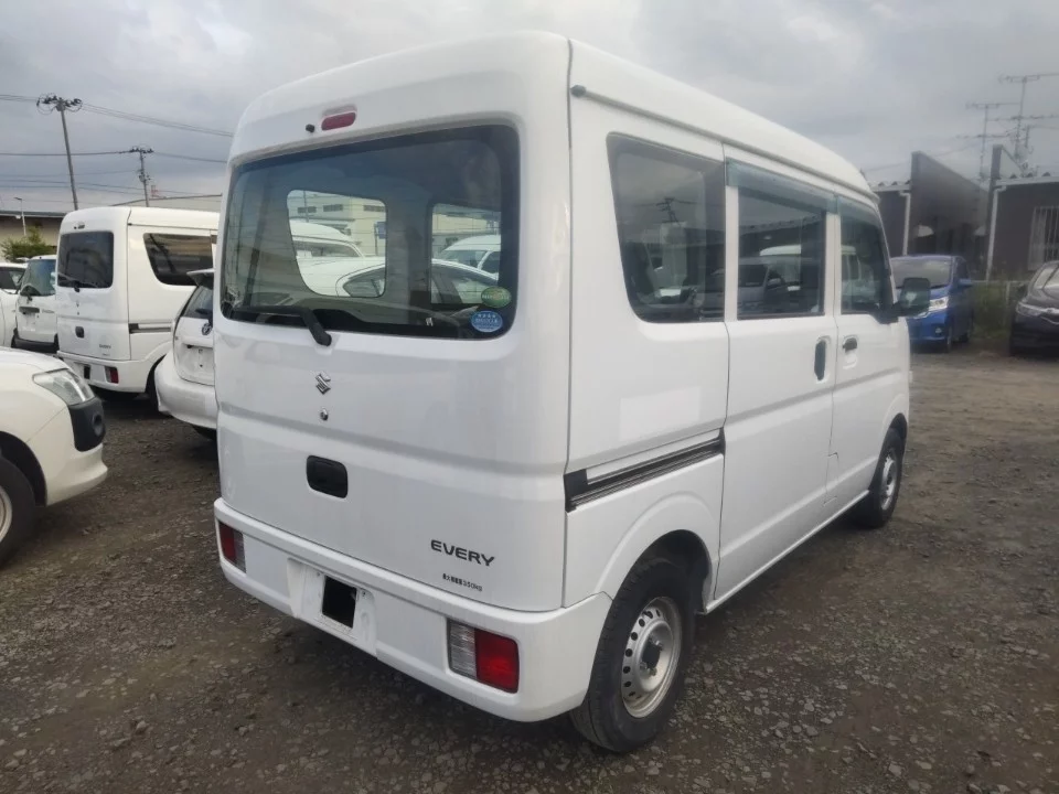 Suzuki Every 2016