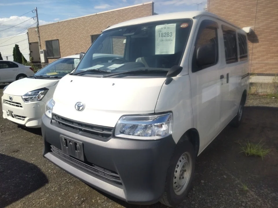 Toyota TownAce 2021