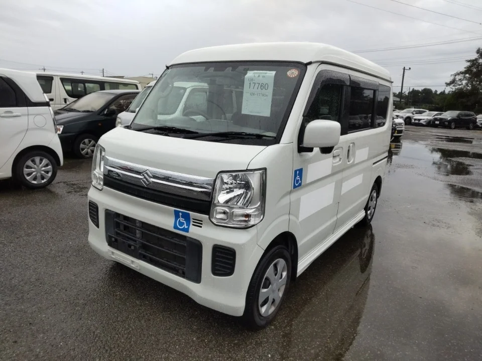 Suzuki Every 2021