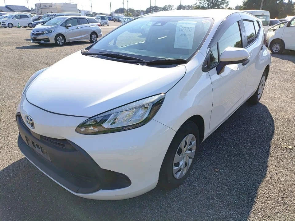 Toyota Aqua 2021