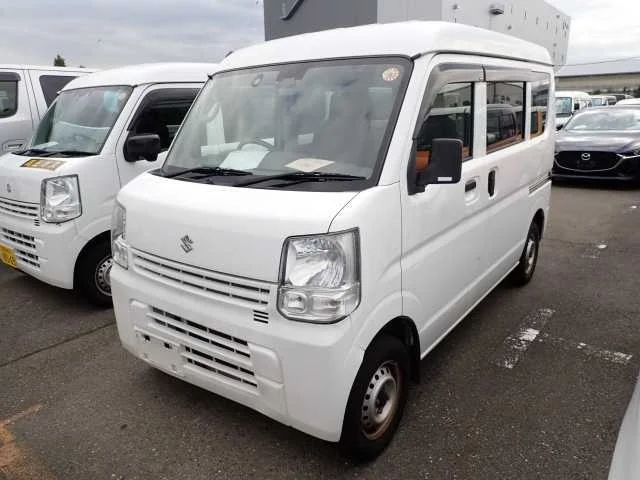 Suzuki Every 2018