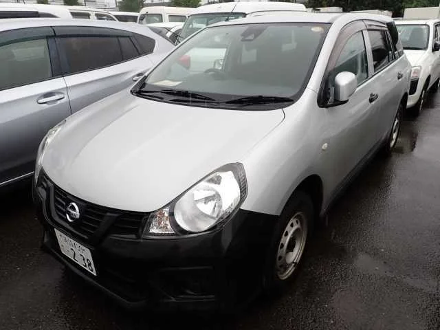 Nissan AD 2020