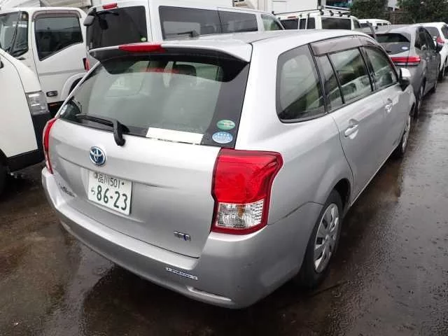 Toyota Corolla Fielder 2014