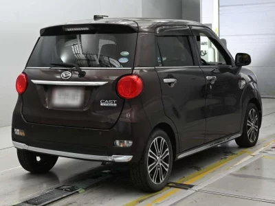 DAIHATSU CAST