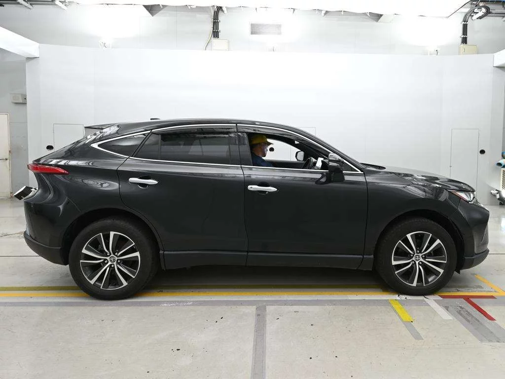 Toyota Harrier  с аукциона в Японии