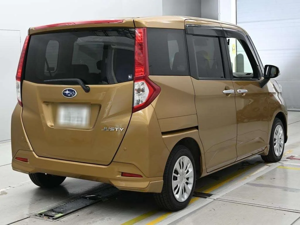 Subaru Justy  с аукциона в Японии
