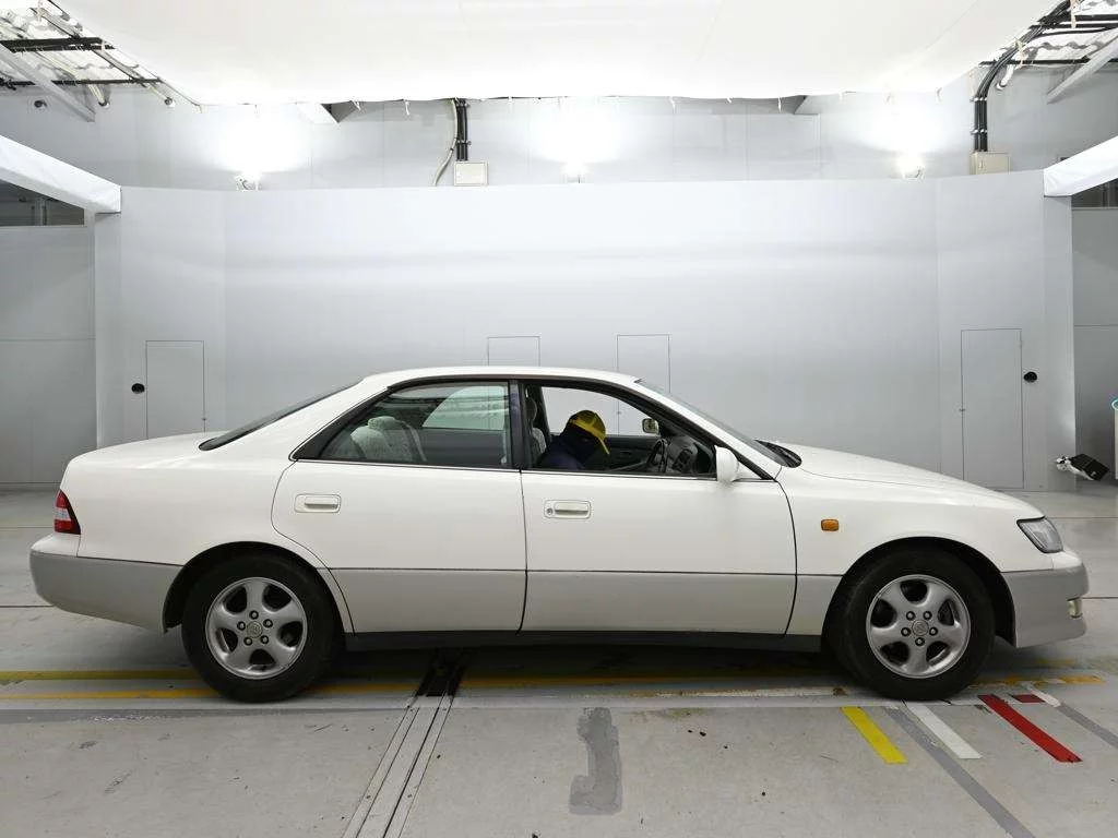 Toyota Windom  с аукциона в Японии
