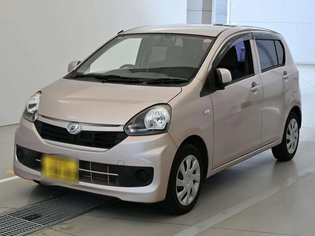 Daihatsu Mira e:S 2016