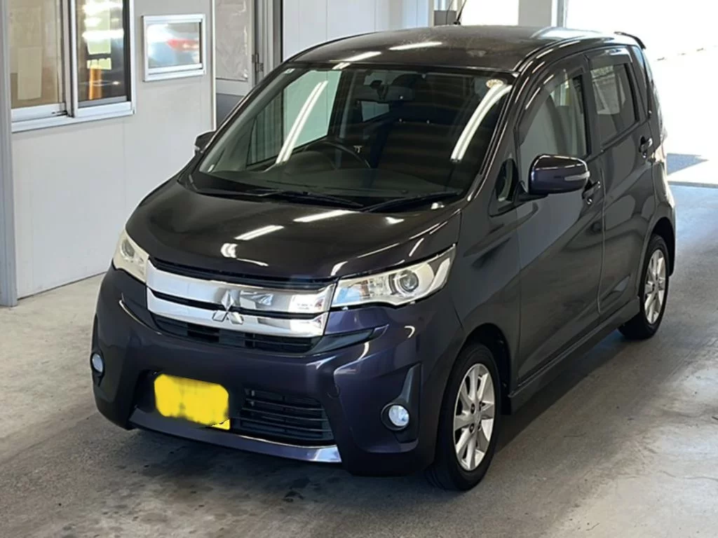 Mitsubishi ek Custom 2013