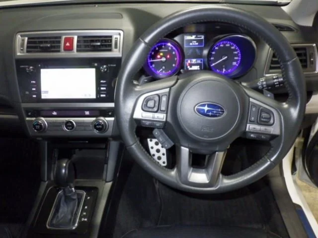 Subaru Legacy B4  с аукциона в Японии