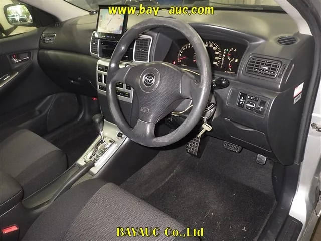 Toyota Corolla Fielder  с аукциона в Японии