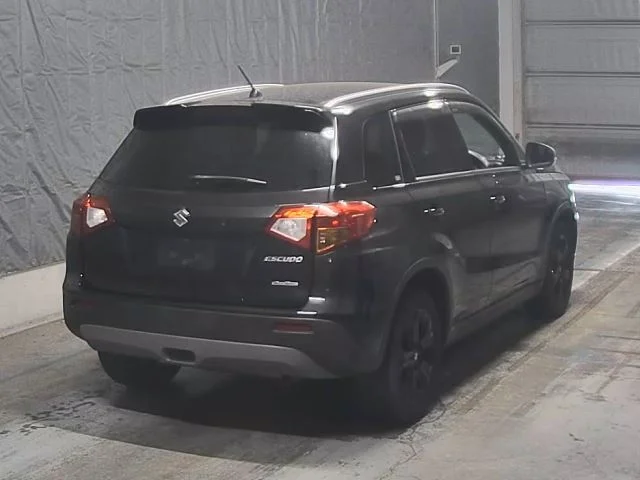 Suzuki Escudo  с аукциона в Японии
