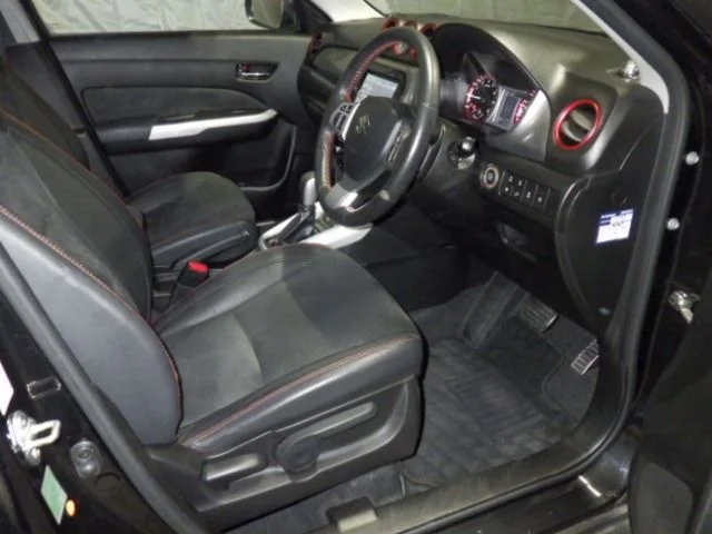 Suzuki Escudo  с аукциона в Японии
