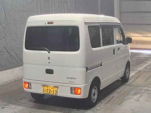 Suzuki Every 2024