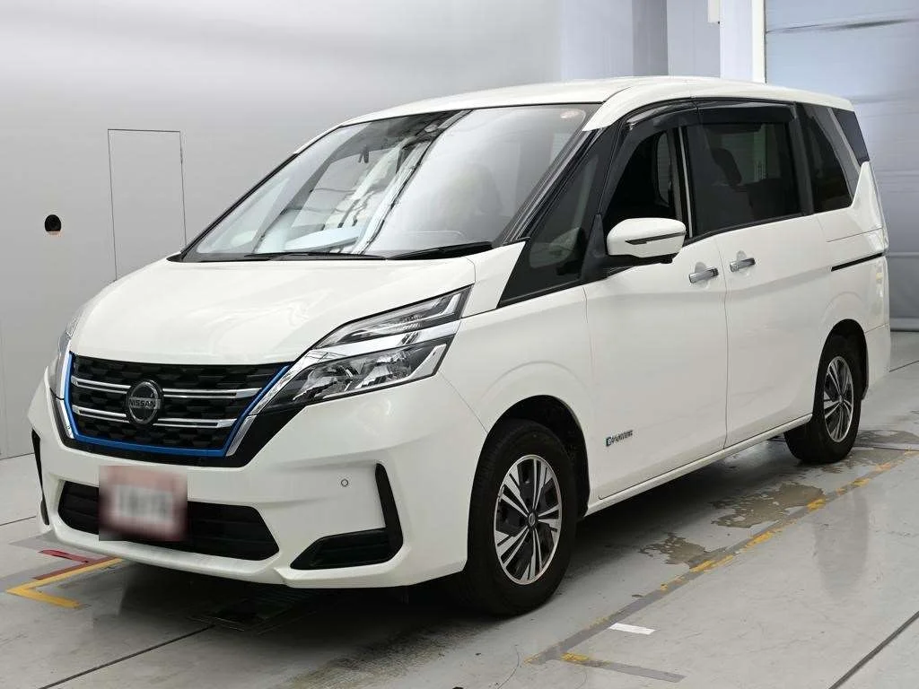 Nissan Serena 2021