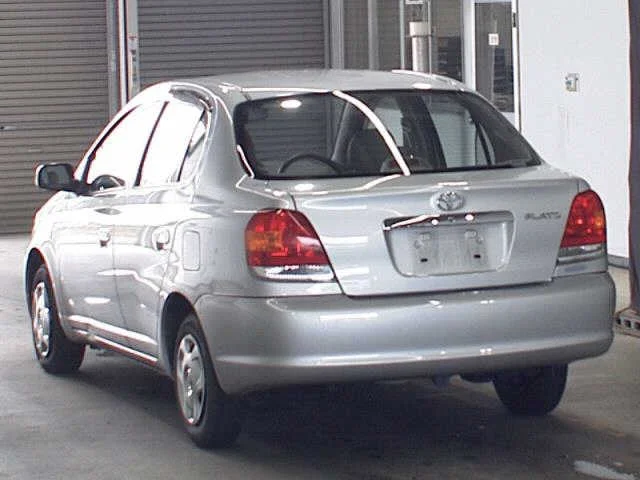 Toyota Platz  с аукциона в Японии