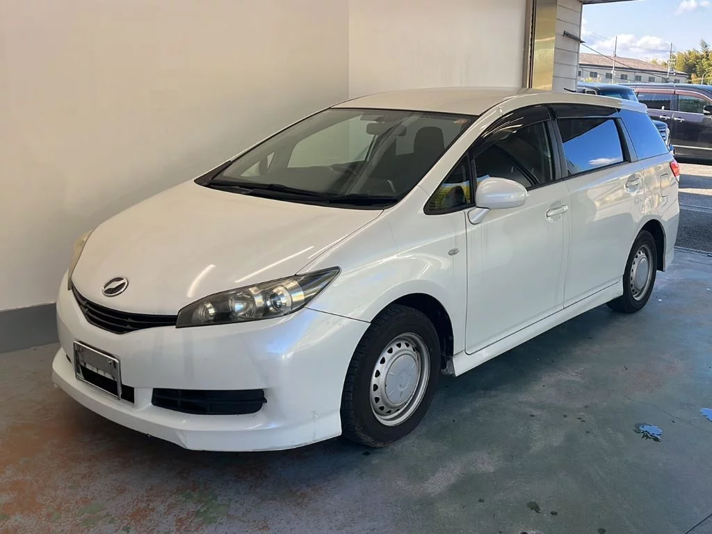 Toyota Wish 2011