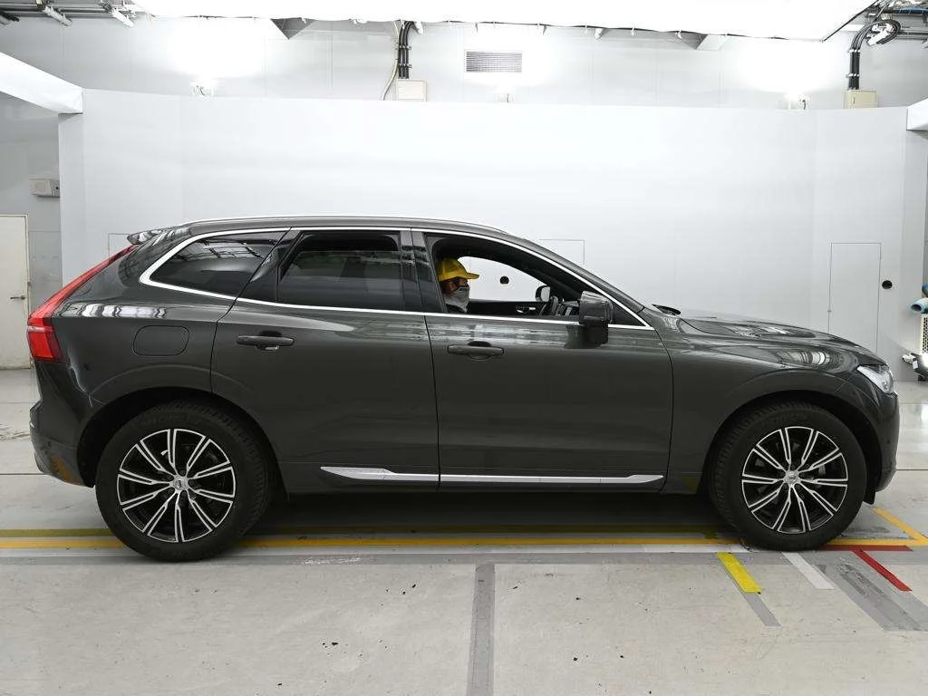 Volvo XC60  с аукциона в Японии