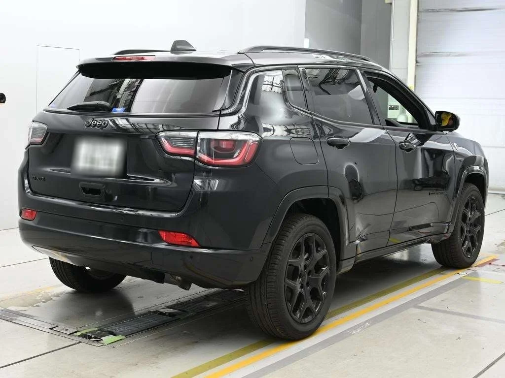 Jeep Compass  с аукциона в Японии