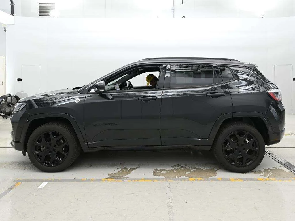 Jeep Compass  с аукциона в Японии