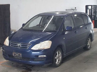 Toyota Ipsum