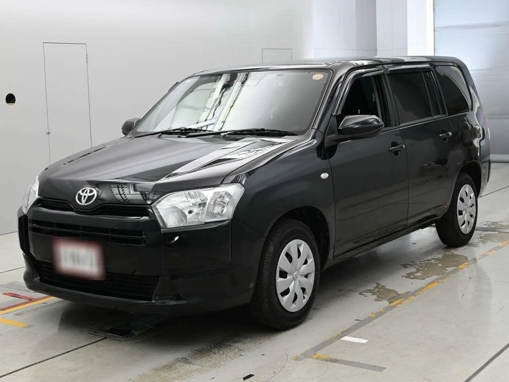 Toyota Probox 2024