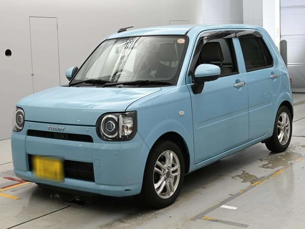 Daihatsu Mira Tocot 2020