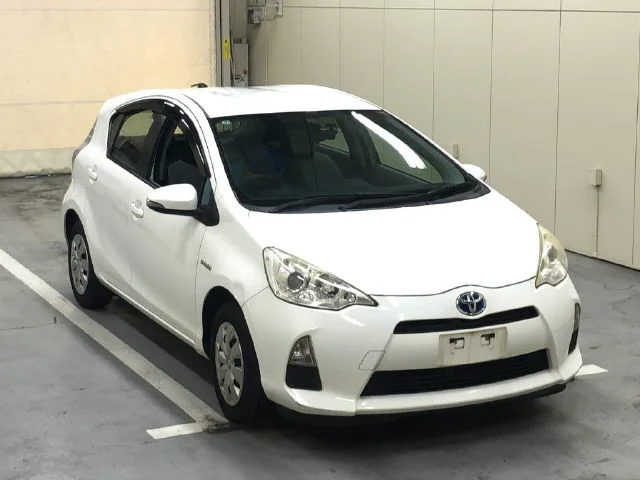 Toyota Aqua 2014