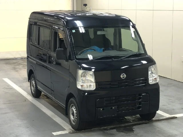 Nissan NV100 Clipper 2015