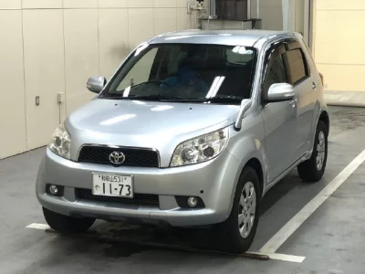 TOYOTA RUSH