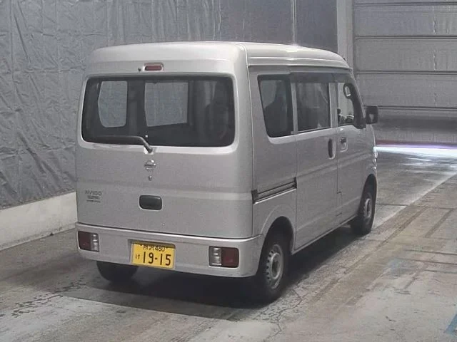 Nissan NV100 Clipper 2015