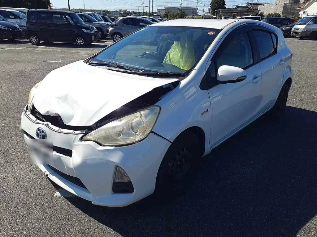 Toyota Aqua 2012