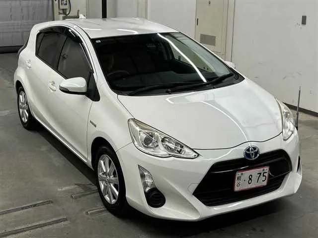 Toyota Aqua 2016