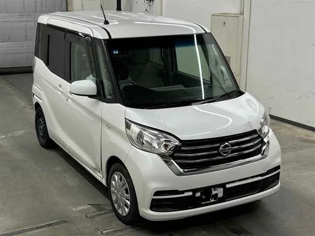 Nissan Dayz Roox 2019